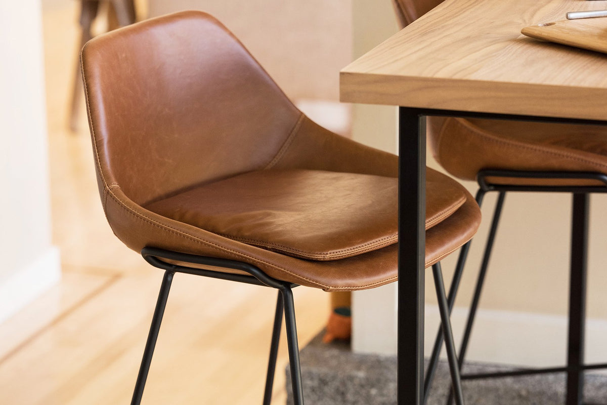 BAR & COUNTER STOOLS LIVING.KY