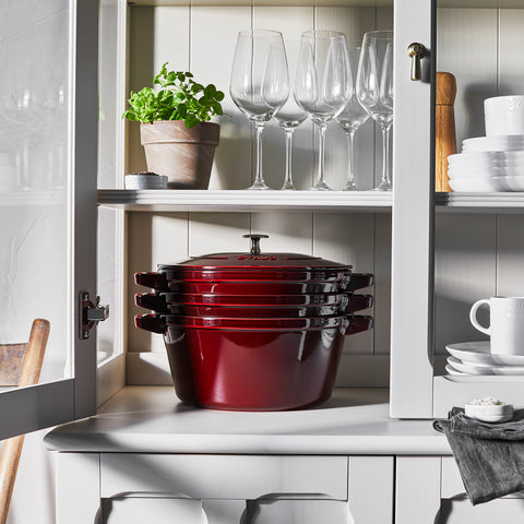 Cast Iron - Stackable Set - Grenadine