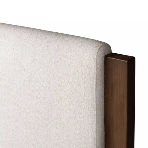 Willem Bed -King - Saddle Tan Oak Veneer