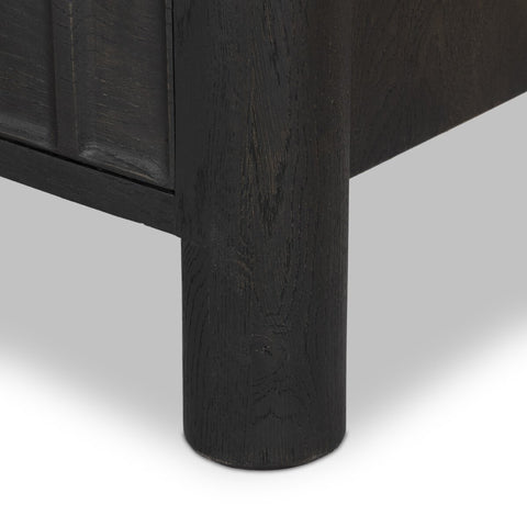 Ezri 6 Drawer Dresser - Black Oak