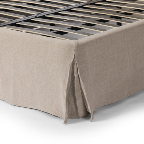 Wyndham Bed - Broadway Dune