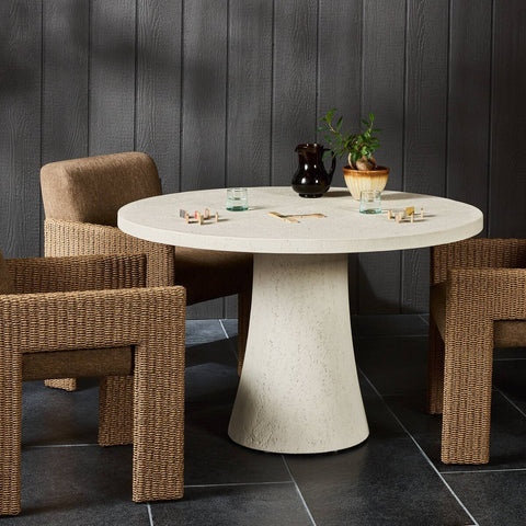 Varda Outdoor Dining Table - Coarse Ivory Concret  - 48"