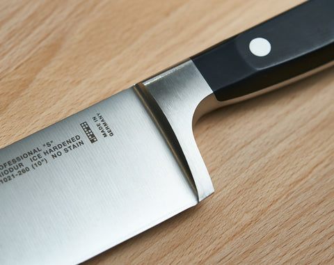 Professional "S" - 7" Hollow Edge Santoku Knife