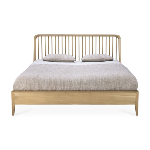 Spindle Bed, Queen - Oak