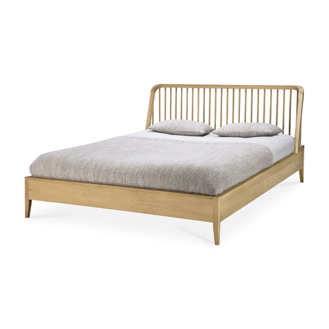 Spindle Bed, Queen - Oak