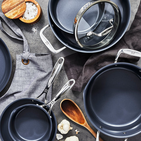 Clad CFX - 6-qt Stainless Steel Ceramic Nonstick Dutch Oven