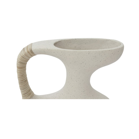 Vila 13 in Sculptural Vessel Cream White