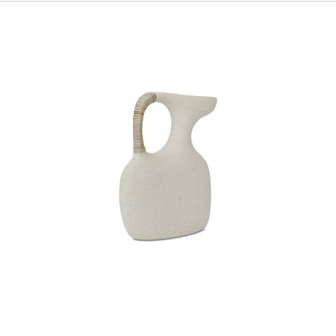 Vila 13 in Sculptural Vessel Cream White