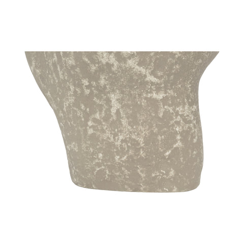 Lindi 10 in Vessel