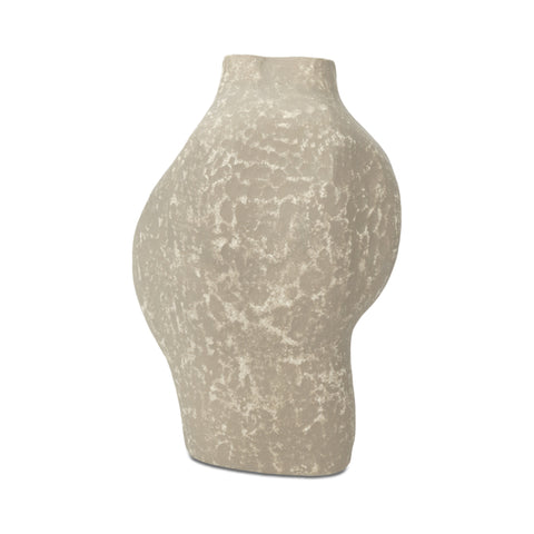 Lindi 10 in Vessel