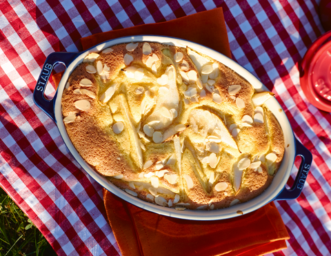 Ceramics - 11" Oval Baking Dish - Dark Blue