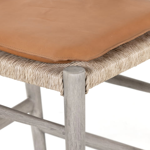 Muestra Counter Stool W Cushion-Grey/Whiskey Saddle