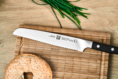 Pro - 8" Bread Knife