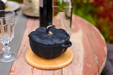 Ceramics Specialties - 24-oz Pumpkin Cocotte - Matte Black
