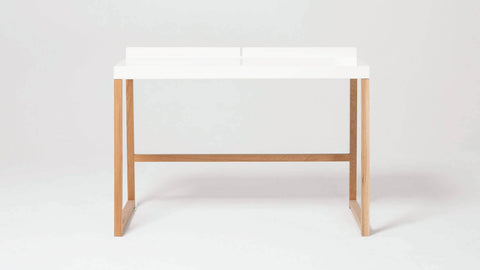 Trivia Desk - White Oak