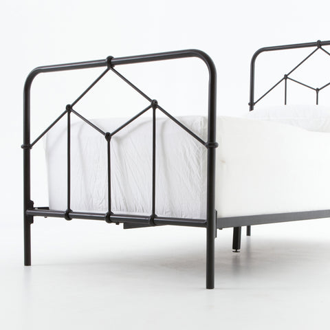 Casey Bed Black- Twin