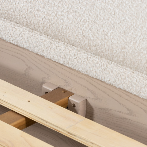 Rosedale Bed - Yucca Oak-Knoll Natural