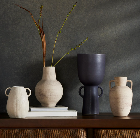 Arid Vase-Round - Distressed Cream
