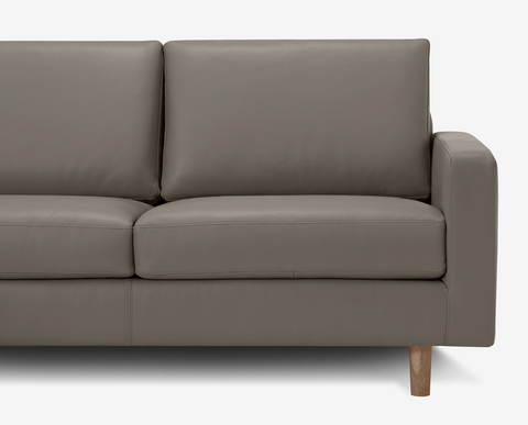 Oskar 2Pc Sectional Sofa w/ Chaise - Leather