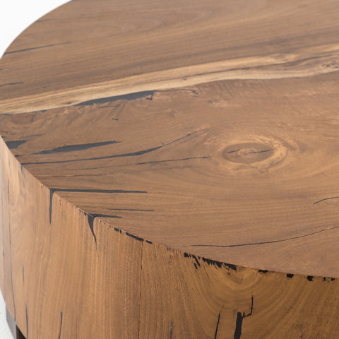 Hudson Round Coffee Table - Natural Yukas Resin