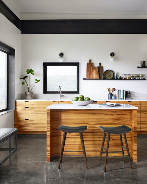 Union Counter Stool -Warm Parawood/Distressed Black