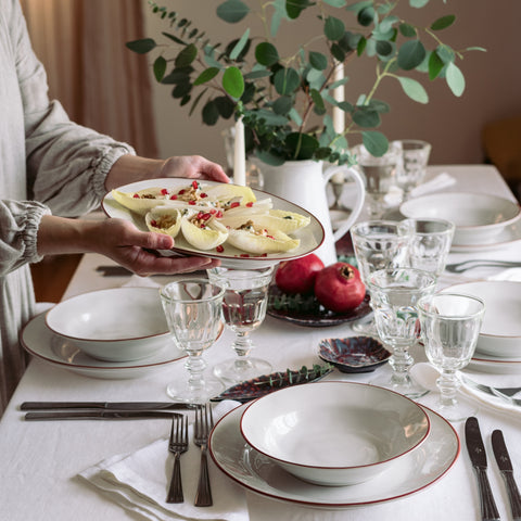 Beja  Oval platter - 40 cm | 16'' - White & red