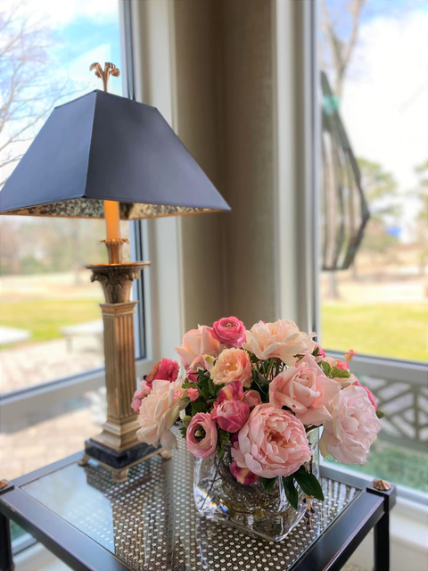 Mixed Flowers Bouquet in Glass Cube